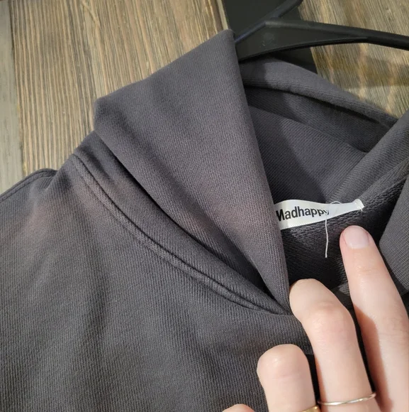 New madhappy plain hoodie - Picture 2 of 4